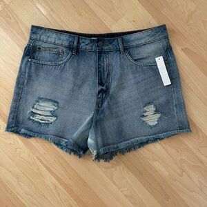Abound Raw Edge Disressed Denim jeans Shorts NWT 32